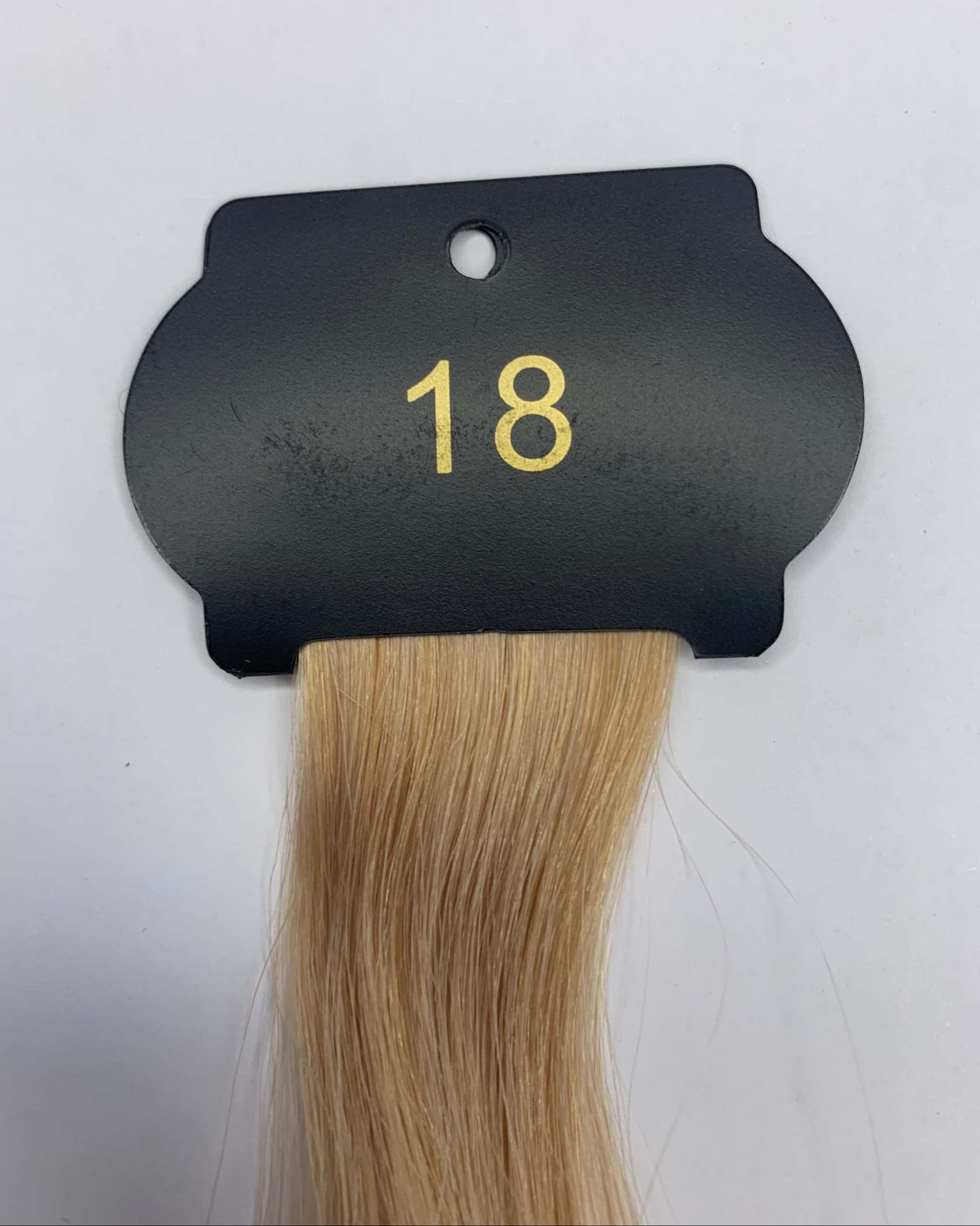 6D Hair Extensions, 26-inch length, color sample labeled 18.